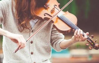 Учитель скрипки и фортепиано Репетитор по скрипке и фортепиано