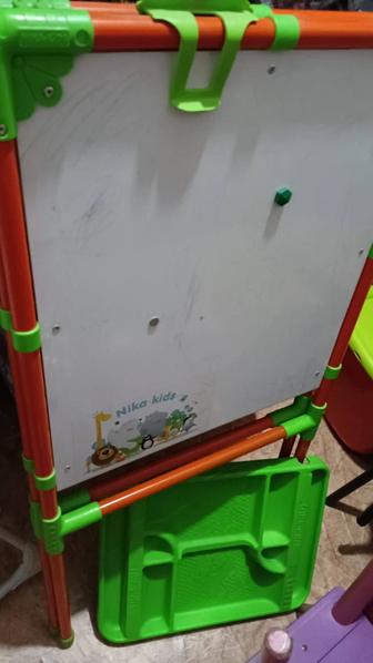Мольберт. Детская игрушка