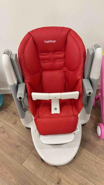 Детский стульчик peg perego tatamia красная