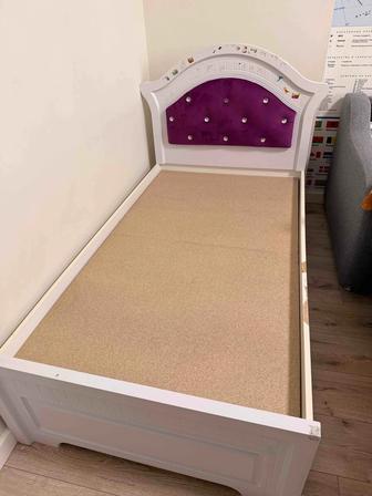 Продам кровать