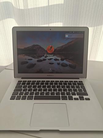 MacBook Air 13 2017, 8GB, SSD 128GB отличное состояние