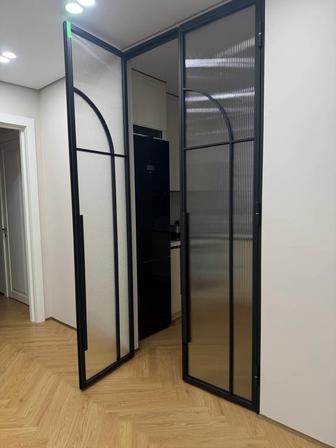 Лофт межкомнатная дверь из металла