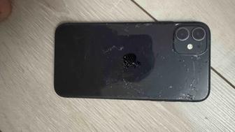 Продам телефон айфон 11