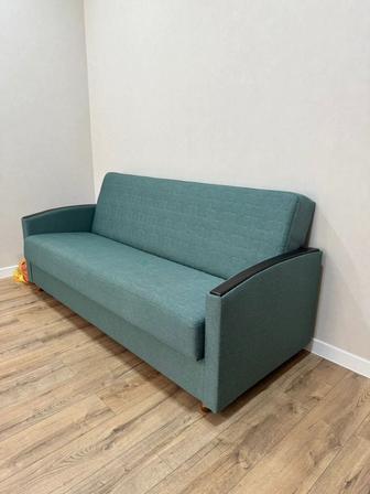 Продам диван в отличном состоянии