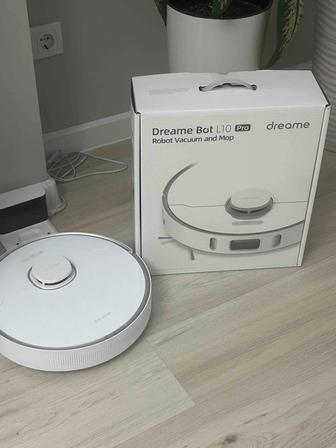 Робот пылесос Dream bot 10 L pro