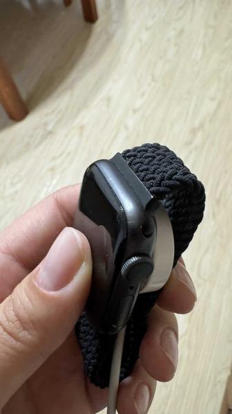 Продам Apple Watch 6 40 mm