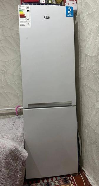 Холодильник б/у