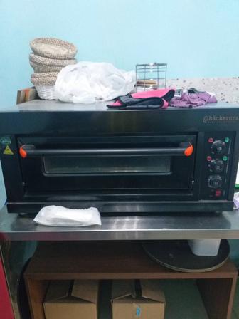 Продам жарочный шкаф электрический
