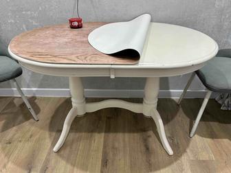 Стол кухонный