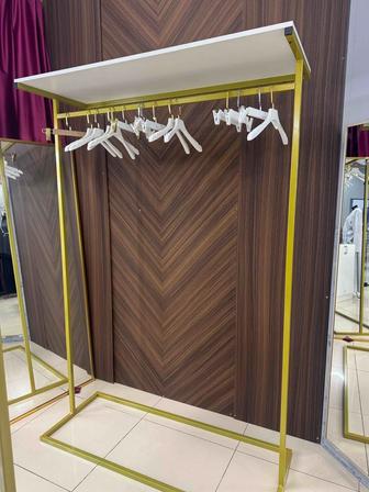 Продам рейлы для бутика