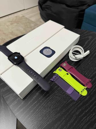 Продам Apple watch series 8 41 mm