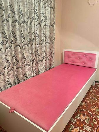 Односпальная кровать