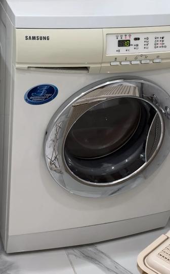 Продам стиральную машинку