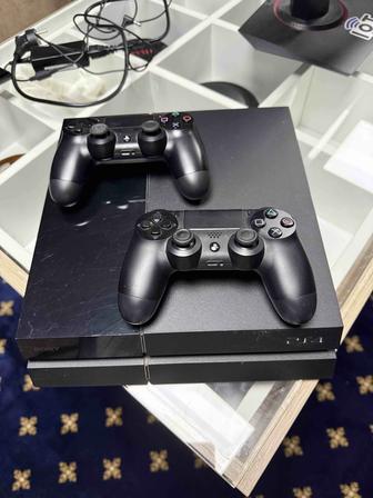 Продам PS4