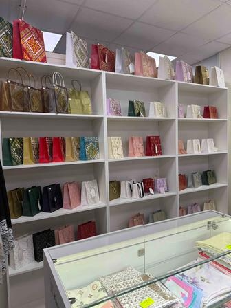 Шкаф витрина