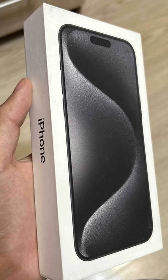 IPhone 15 128 гб в черном цвете