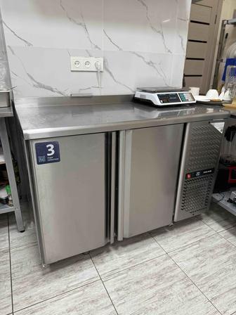 Продам стол холодильник ТМ2-6