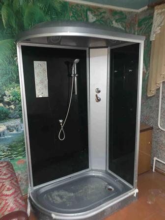 Продам душевую кабину в отличном состоянии