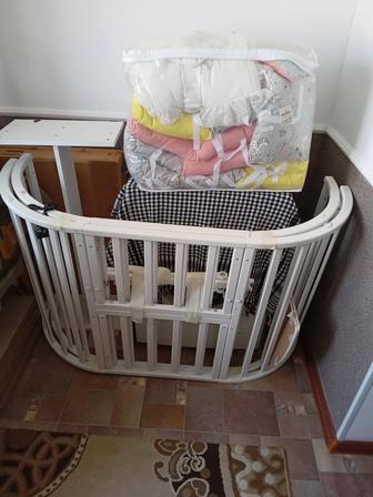 Манеж детски.сатылады.барлық құралдары бар.көп қолданбаған