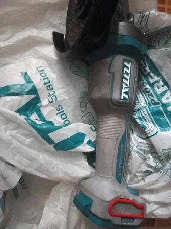 Шлифмашина на акб