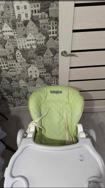 Продам стульчик для кормления
