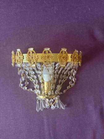 Продам настенный светильник бра из богемского стекла производство чехия