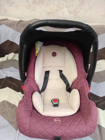 Продам автокресло