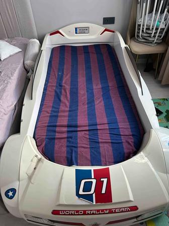 Детский кровать