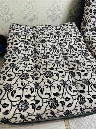 Диван и кресло