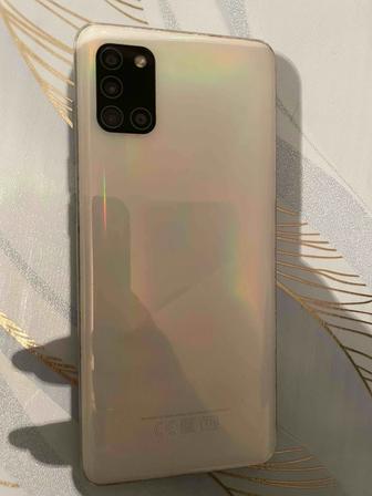 Продам телефон