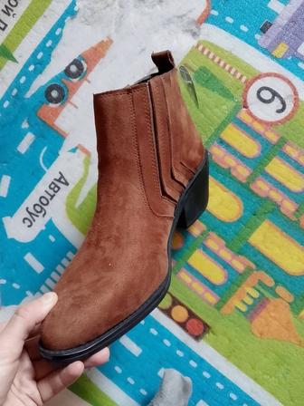 Продам женские туфли срочно новые