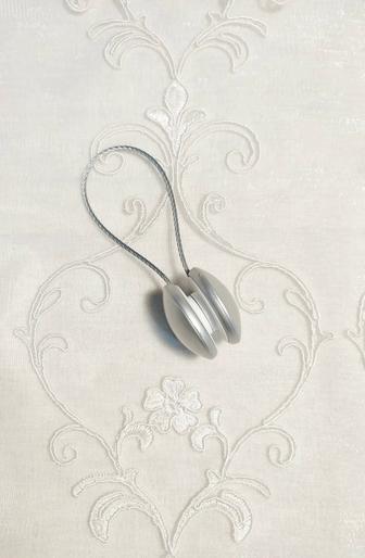 Магнит- зажим для тюля и шторы