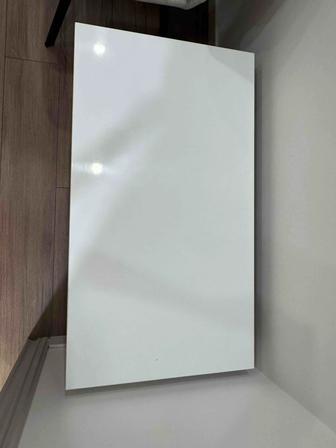 Продам стол