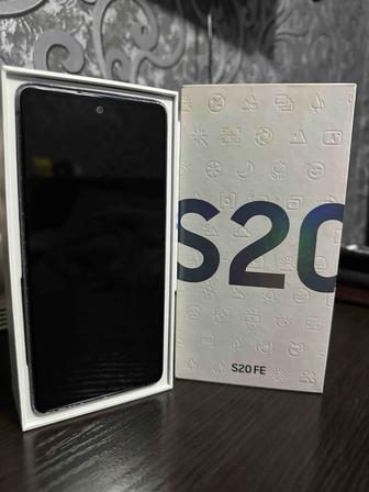 Продам Samsung galaxy S20FE