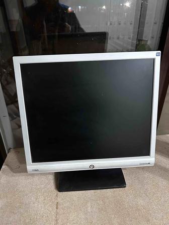 Продам монитор Benq
