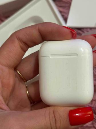 AirPods 2 series