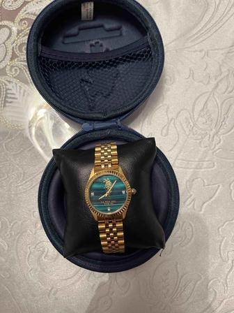 Женские часы