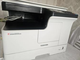 продам офисный принтер Toshiba