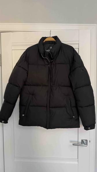 Срочно продам зимнюю куртку