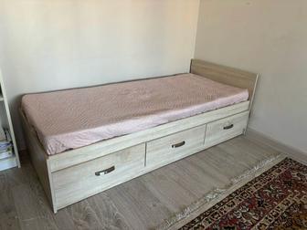 Продам кровать