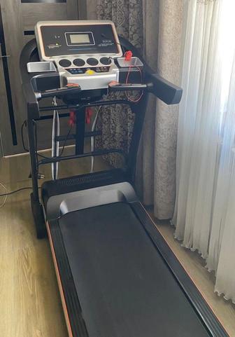 Продам беговую дорожку