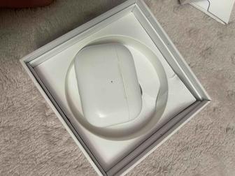 Продам кейс от AirPods pro