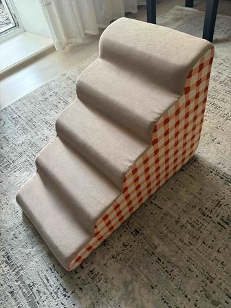 Продам лесенку для собак