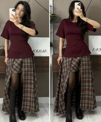 Стильный женский костюм с юбкой