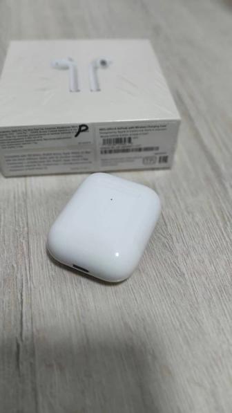 Airpods 2 в идеальном состоянии