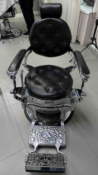 Продам парикмахерскую кресло для барбер шоп