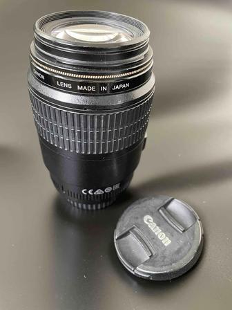 Canon EF 100mm f/2.8 Macro USM