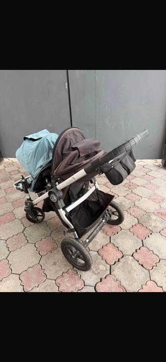 коляска двойная, меняется местами сидения вперед назад Graco