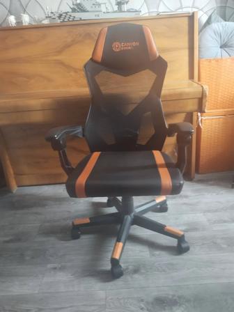 Кресло компьютерное прочное качественное