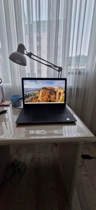 Продам ноутбук DELL 17дюмов бу в отличном состоянии